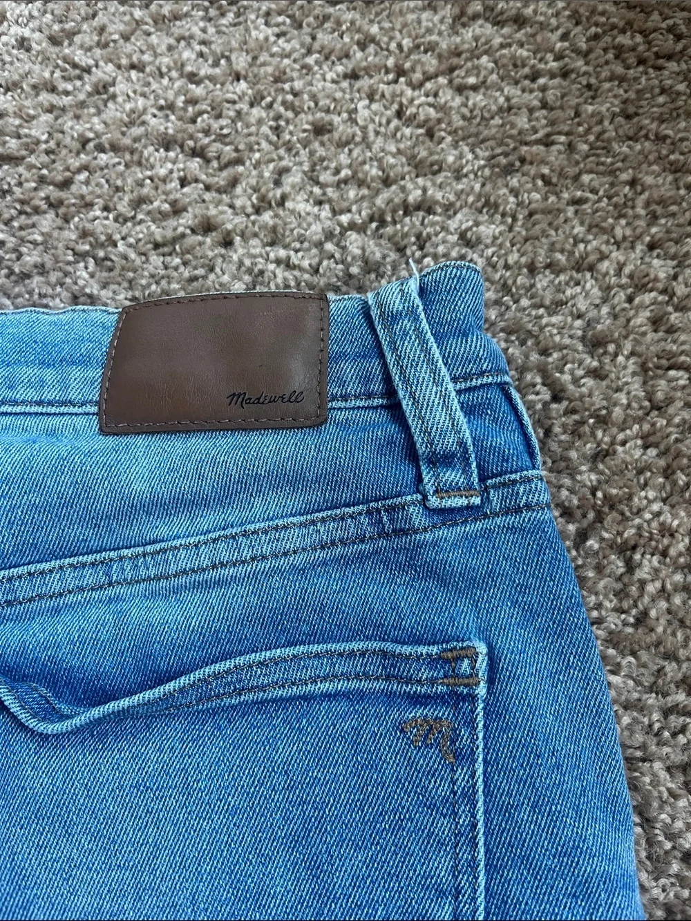 Madewell 10” High Rise Skinny Crop Straight-Leg Jeans in Medium Blue Wash Size 2